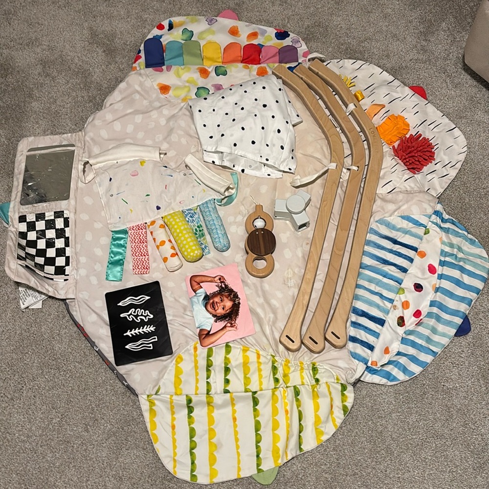 Love Every Play Mat